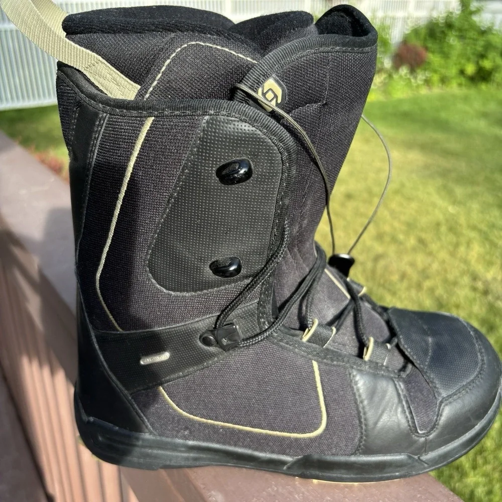 Salomon Snowboarding Boots Men's Echelon ThermicFit Size 8 Black W/ Speed Laces